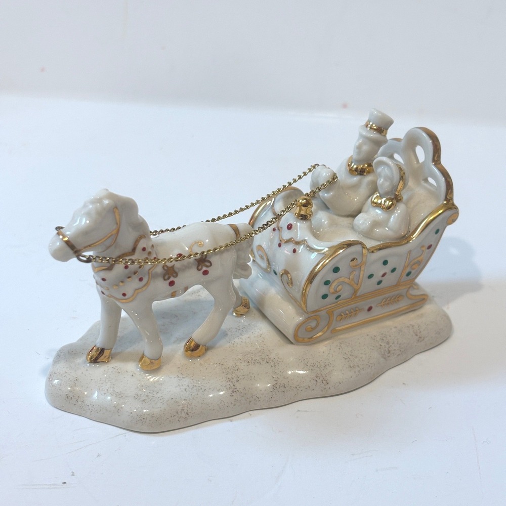 Lenox Holiday Horse Drawn Sleigh Figurine Victorian Couple Gold Accents Ivory